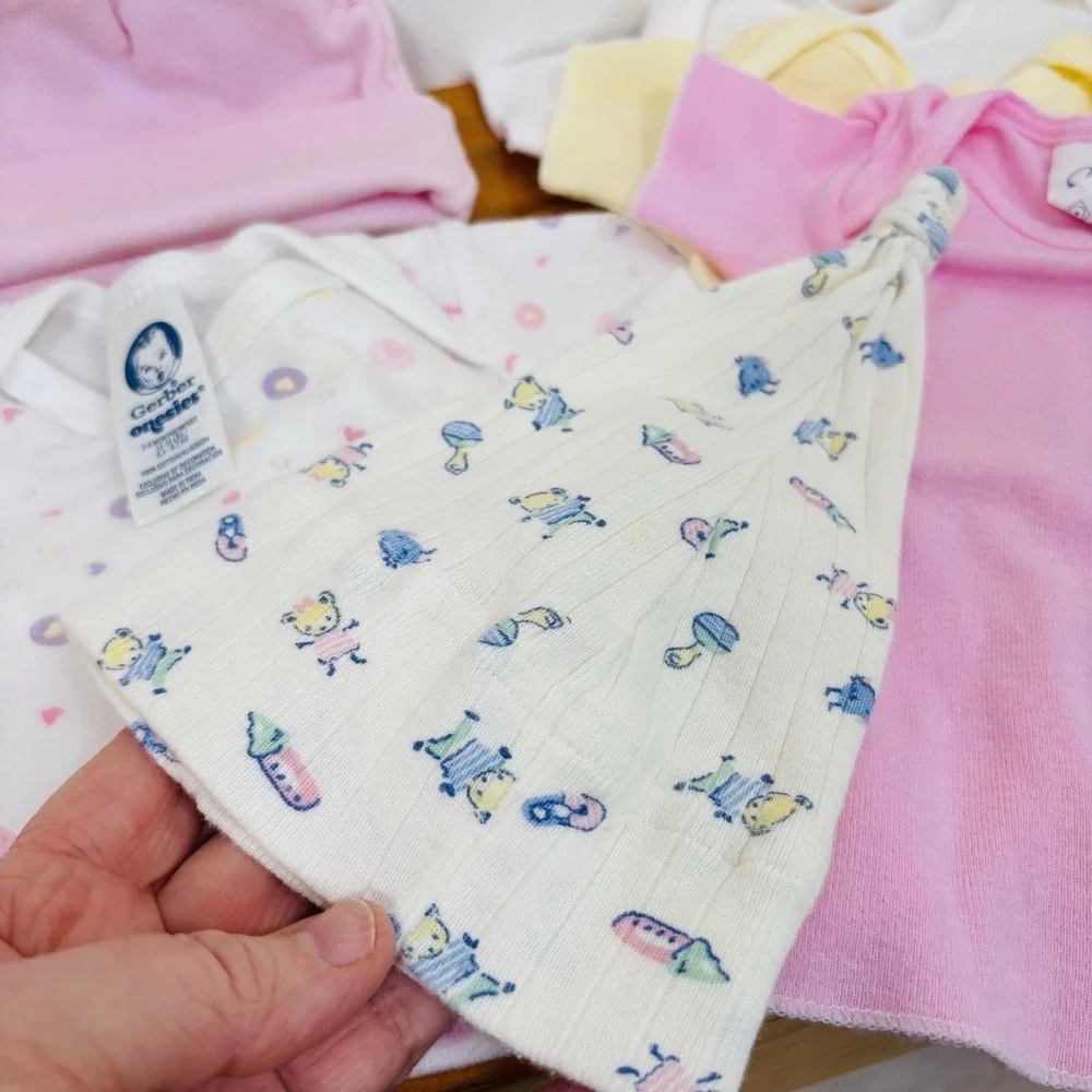 Newborn Infant Baby Girl Lot of 10pc 2 Pair Socks 1pc 2 Hats 3 Tees Pink Pastels